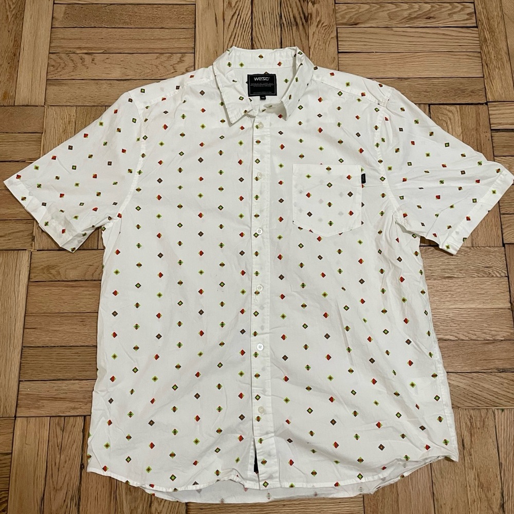 Wesc Brien Woven Shirt with Multicolor Diamond Pattern for men’s size XL